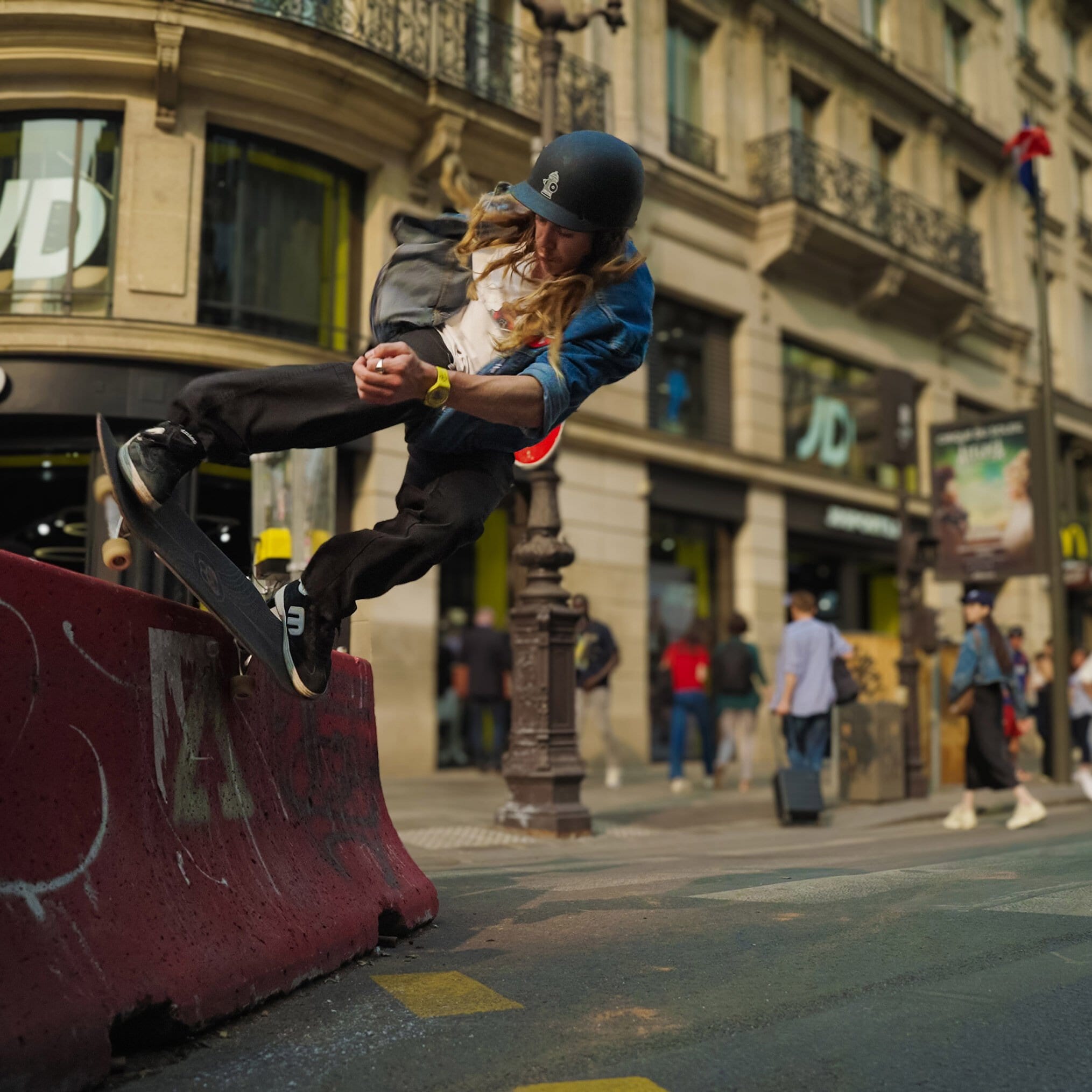 The Shape of Paris: Andy Anderson&rsquo;s cinematic ride