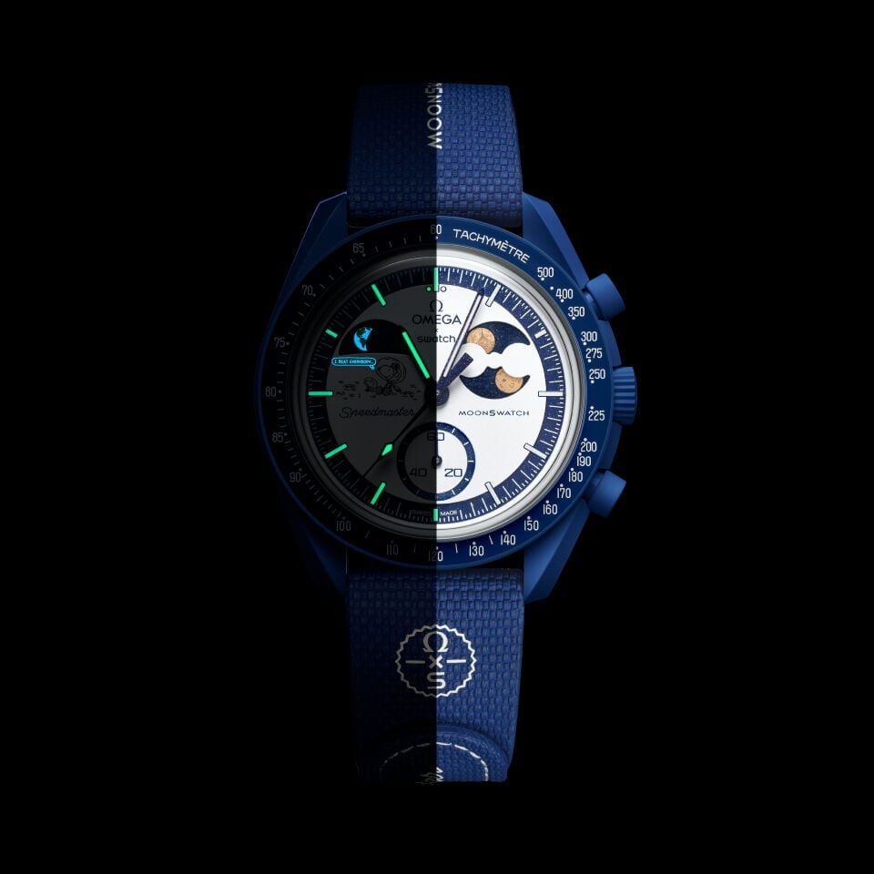 MoonSwatch earthphase ムーンスウォッチ オメガ x スウォッチ ムーンスウォッチにスヌーピーを