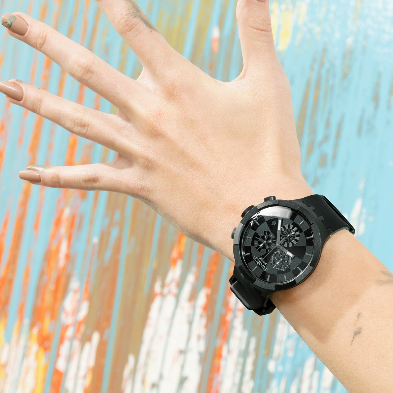 Big bold hotsell black swatch