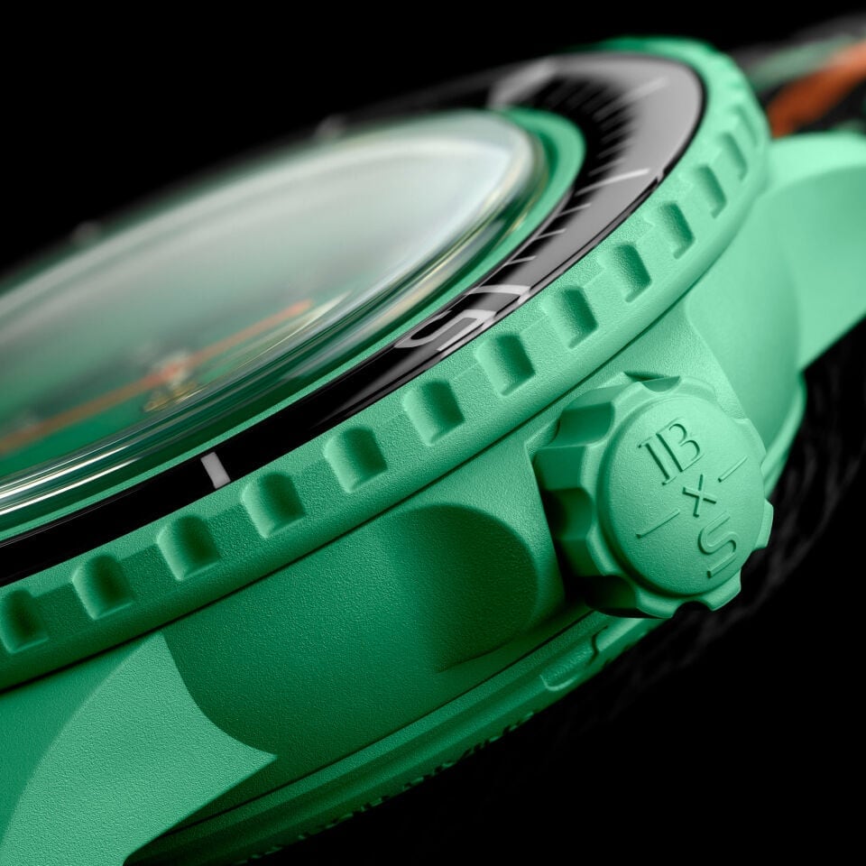 Swatch dive in store